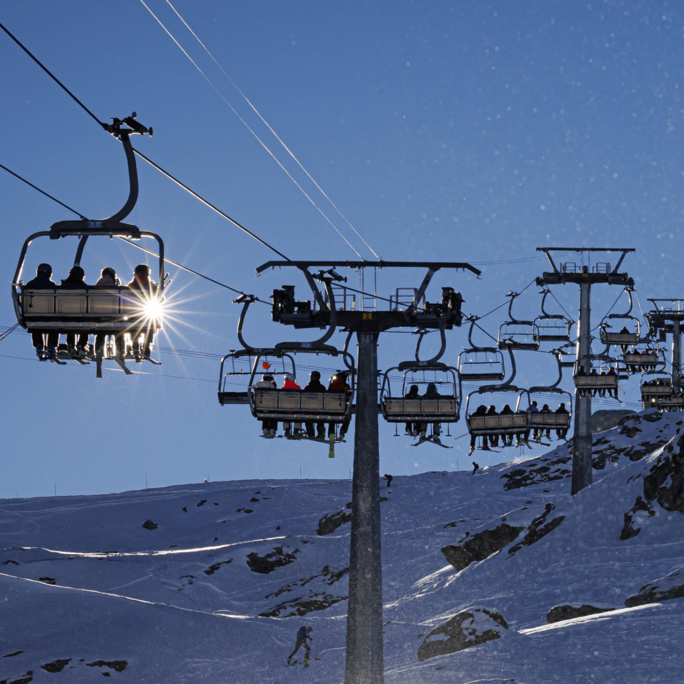 Réouverture des pistes de ski episode artwork