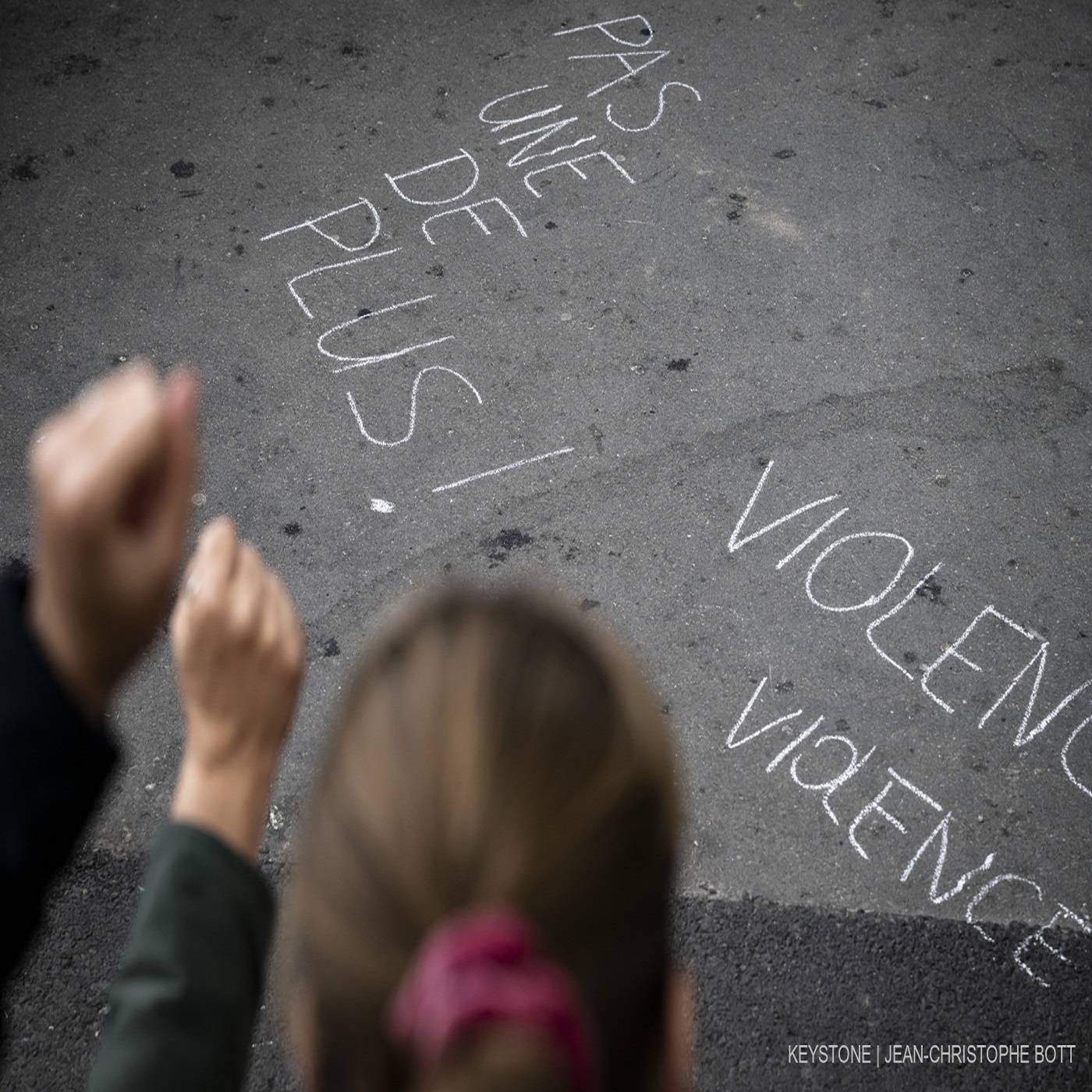 Un potentiel féminicide après le drame d'Epagny episode artwork