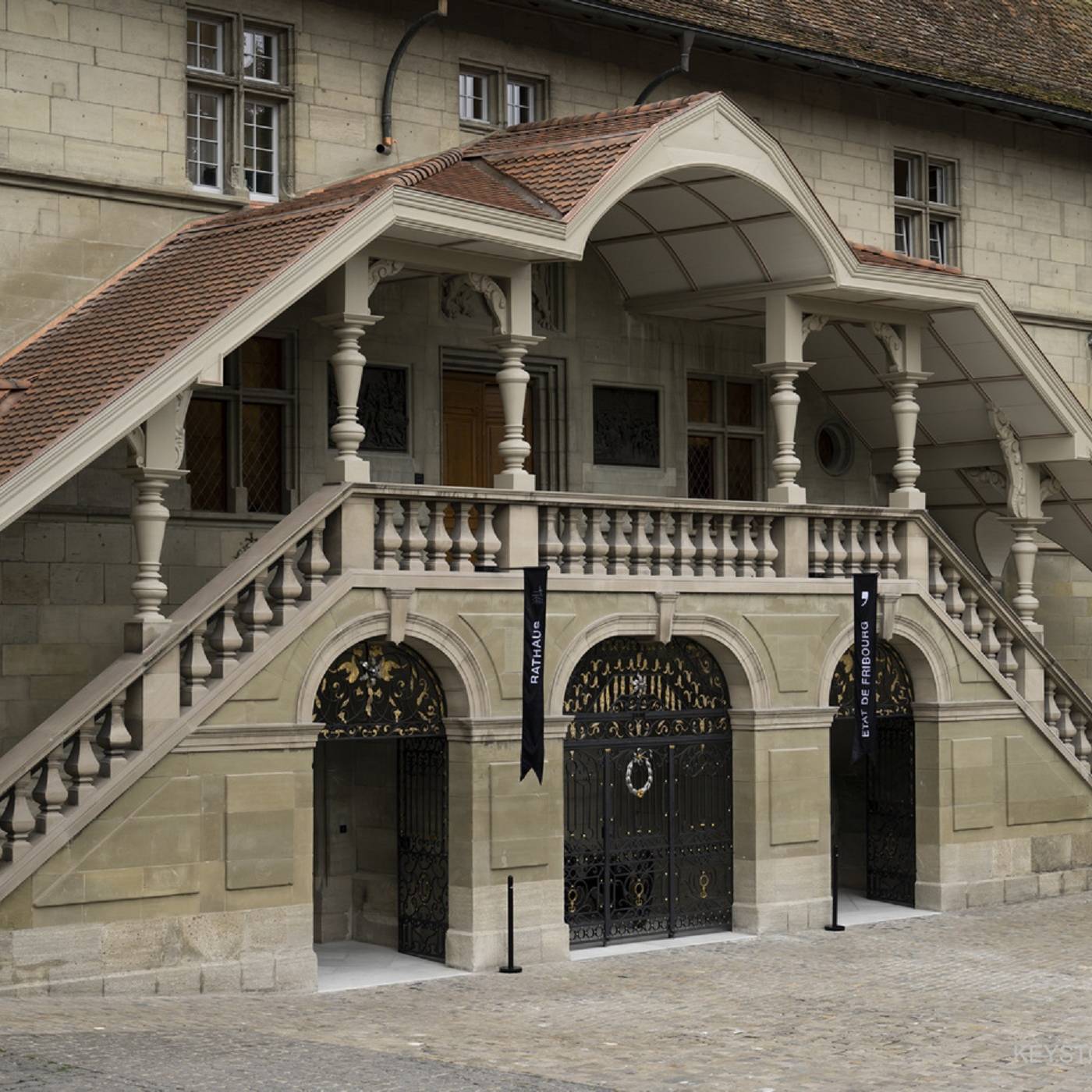 Des mesures pour équilibrer le budget 2025 episode artwork
